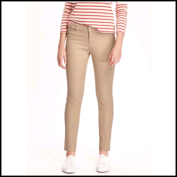 Old Navy Pants - *Old Navy Tan Mid-Rise Pixie Full-Length Pants